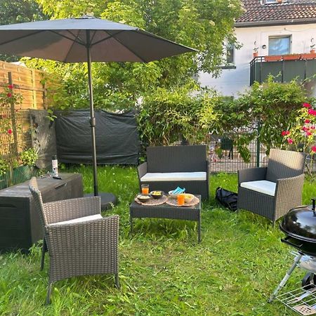 Cozy Apartment With Garden In Gelsenkirchen Eksteriør bilde