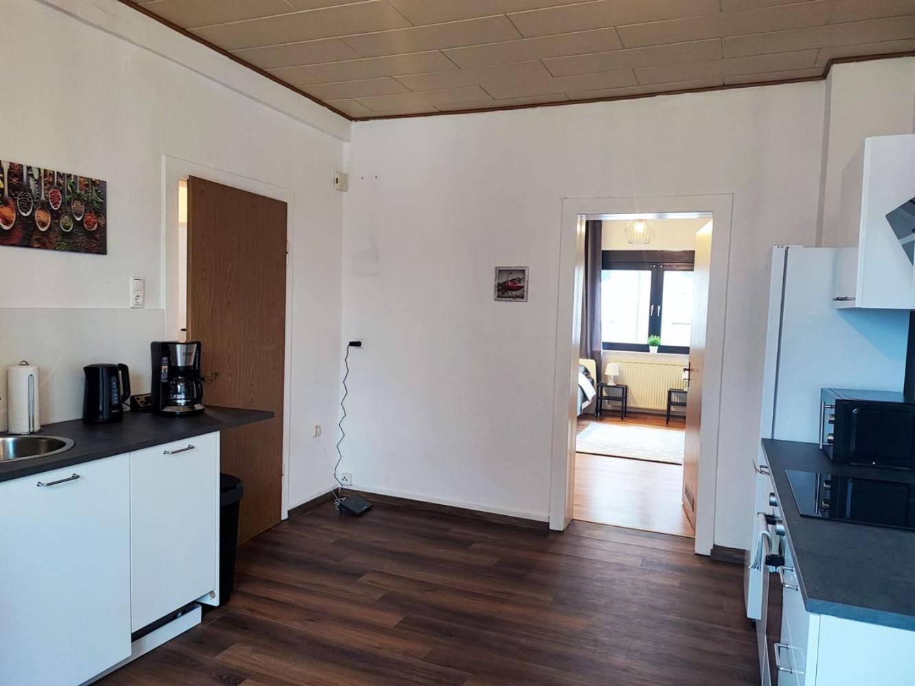 Cozy Apartment With Garden In Gelsenkirchen Eksteriør bilde